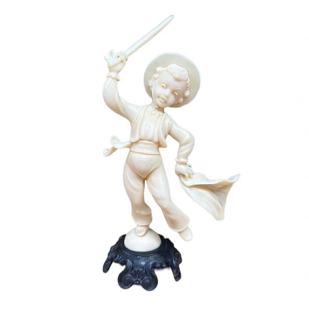 Depositato Italian Figurines Cream Color Plastic Girl Boy Children Made in Italy